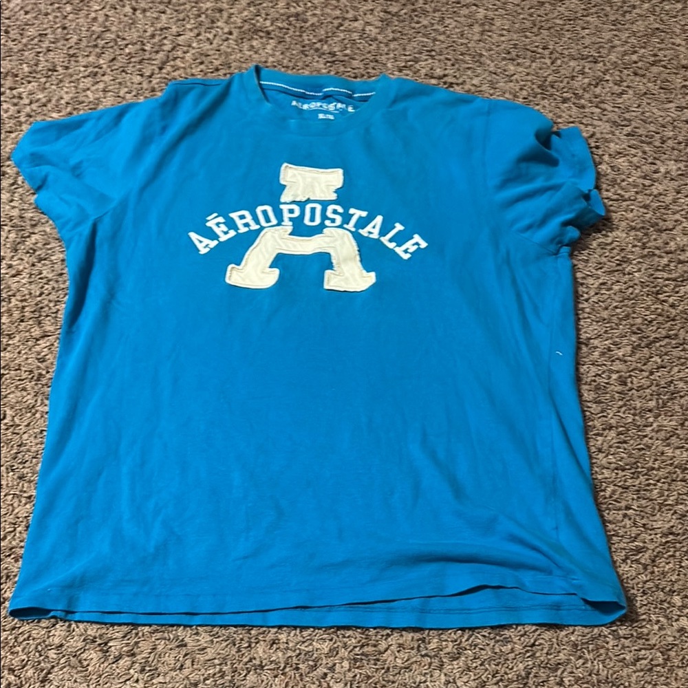 Men’s Aeropostale short sleeve shirt